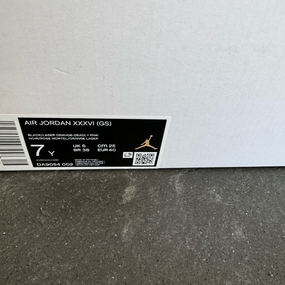 Jordan 36 Boys Shoes - Picture 8 of 10